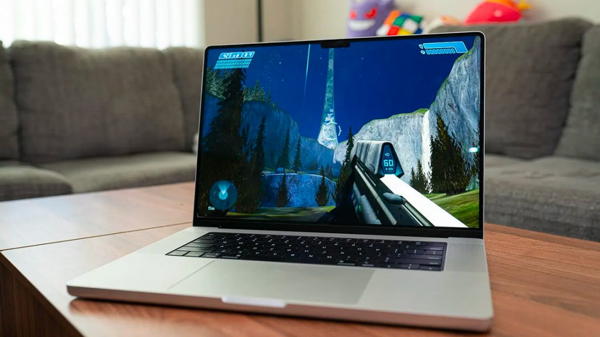 Il MacBook Pro con display OLED potrebbe arrivare nel 2026 | Rumor