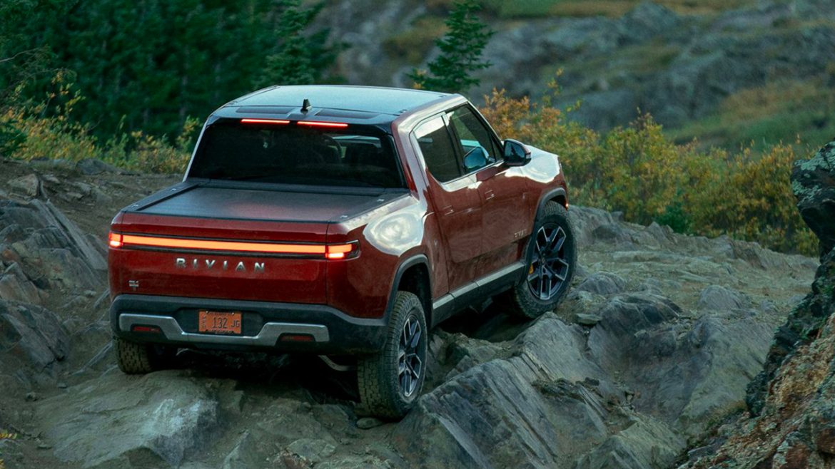 Apple vuole collaborare con Rivian per un’auto elettrica, rinasce la Apple Car?