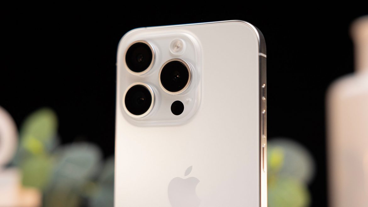 iPhone 16 Pro con fotocamera periscopica e zoom ottico 5x | Rumor