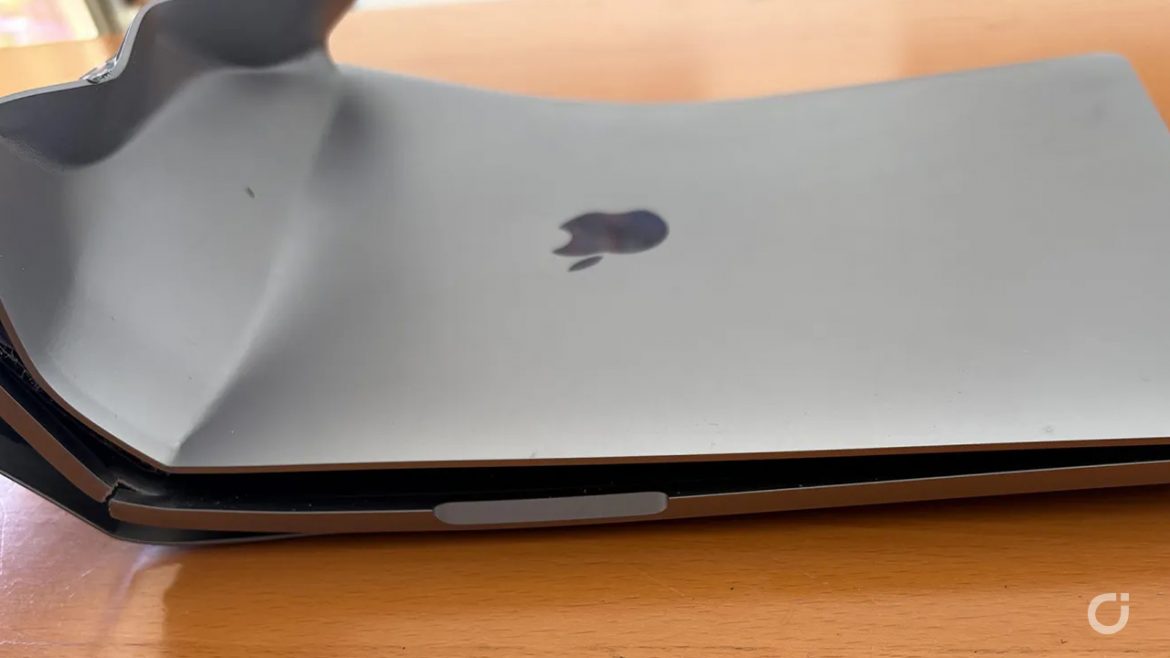 AppleCare+: negato un rimborso per un MacBook Pro distrutto in un incidente d’auto