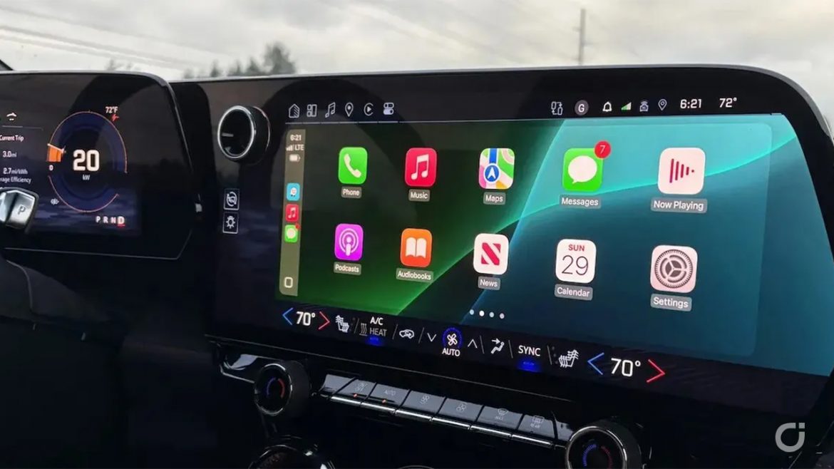 CarPlay si aggiorna con una terza fila di icone su schermi più grandi