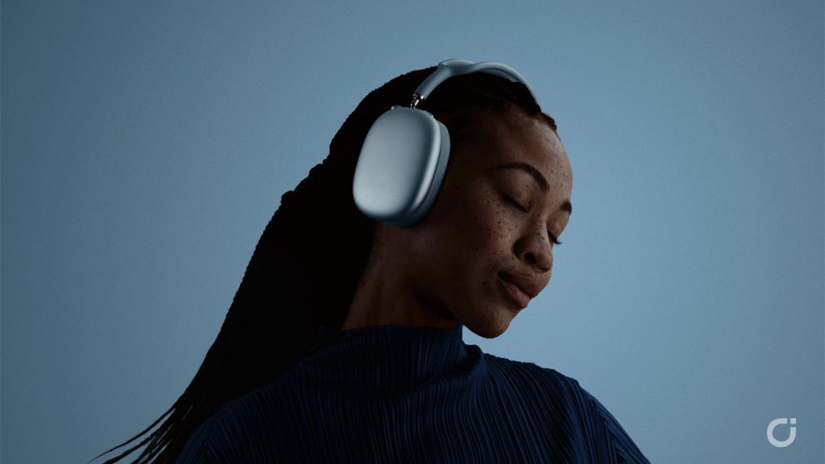 Apple gonfia l’hype sugli AirPods Max con audio lossless, ma qualcosa non torna